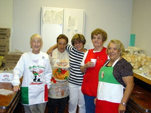 ./Gallery/PastaDinner8-8-08/DSC03223.JPG