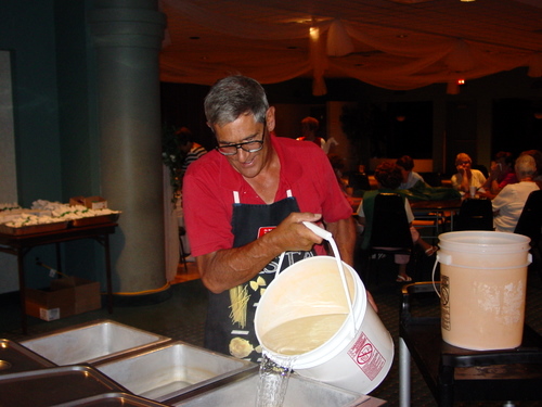 ./Gallery/PastaDinner8-8-08/DSC03227.JPG