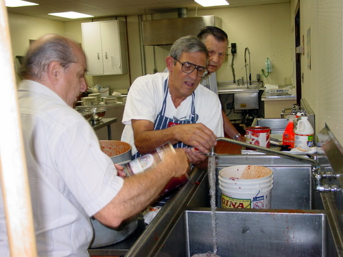 ./Gallery/PastaDinner9-16-09/DSC04283.JPG