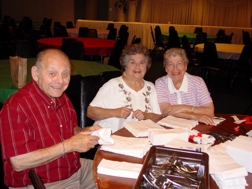 ./Gallery/PastaDinner9-16-09/DSC04296.JPG