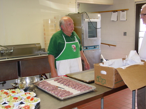 ./Gallery/PastaDinner9-16-09/DSC04335.JPG