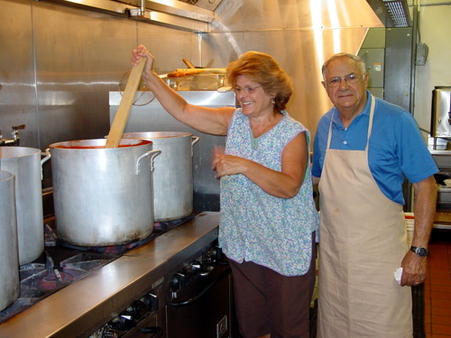 ./Gallery/PastaDinner9-17-08/DSC03264.JPG