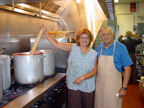 ./Gallery/PastaDinner9-17-08/DSC03265.JPG