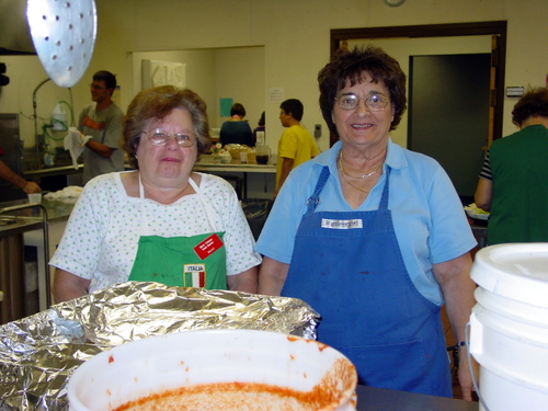 ./Gallery/PastaDinner9-17-08/DSC03282.JPG