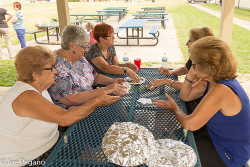 ./Gallery/Picnic2017/IMG_0034.jpg