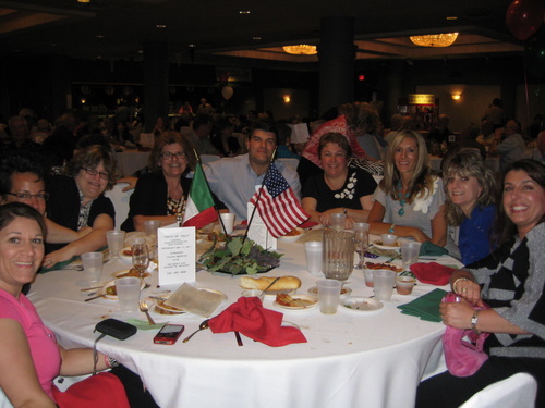 ./Gallery/TasteOfItaly5-11-11/IMG_1062.JPG