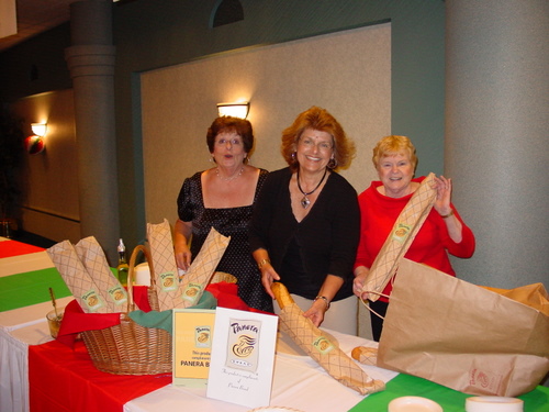 ./Gallery/TasteOfItaly5-6-09/DSC03605.JPG