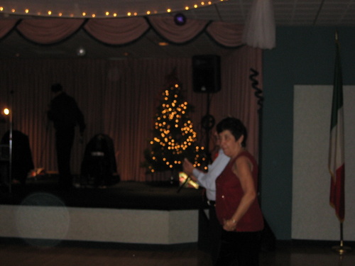./Gallery/XmasAdult12-10-11/IMG_1137.JPG