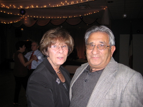 ./Gallery/XmasAdult12-10-11/IMG_1138.JPG