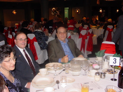 ./Gallery/XmasAdult12-11-10/DSC05884.JPG