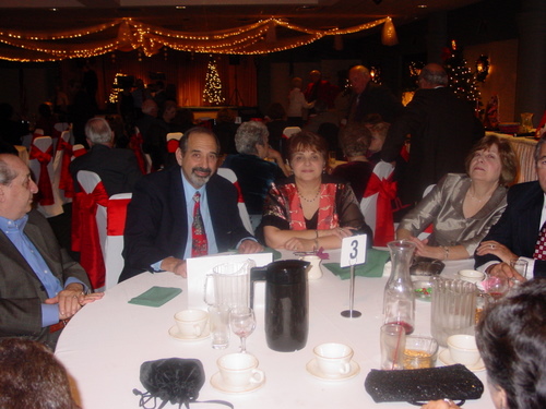 ./Gallery/XmasAdult12-11-10/DSC05900.JPG