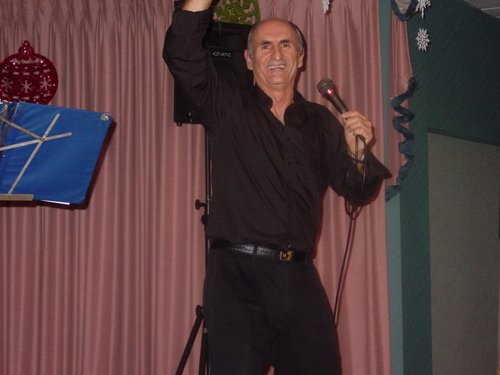 ./Gallery/XmasAdult12-11-10/DSC05924.JPG