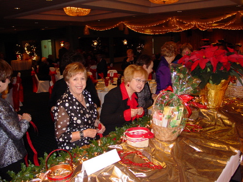 ./Gallery/XmasAdult12-12-09/DSC04874.JPG