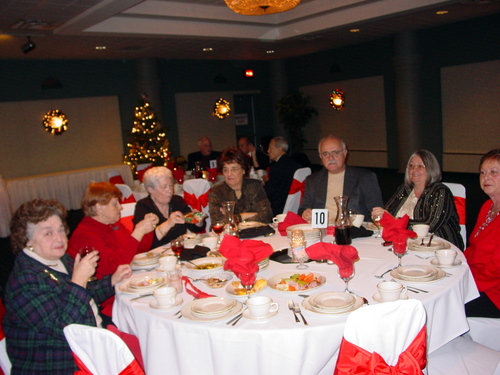 ./Gallery/XmasAdult12-12-09/DSC04877.JPG