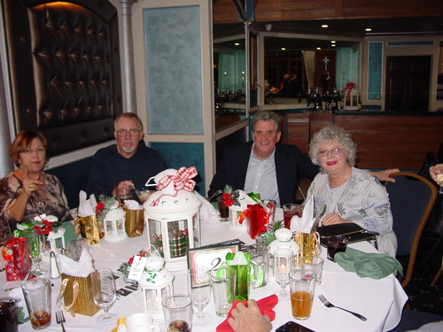 ./Gallery/XmasAdult12-18-17/DSC08825JPG.jpg