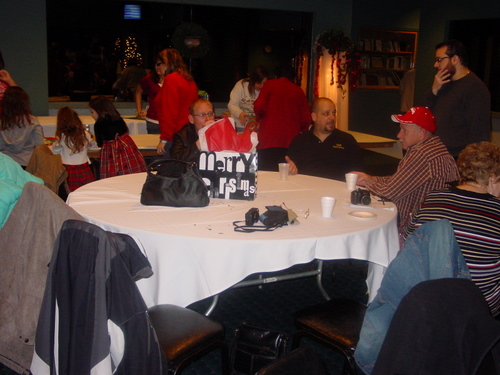 ./Gallery/XmasChildren12-12-10/DSC05944.JPG