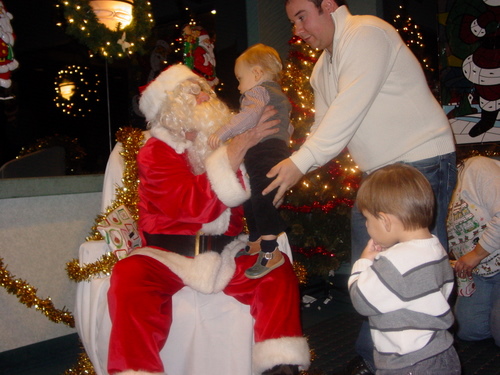 ./Gallery/XmasChildren12-12-10/DSC05964.JPG