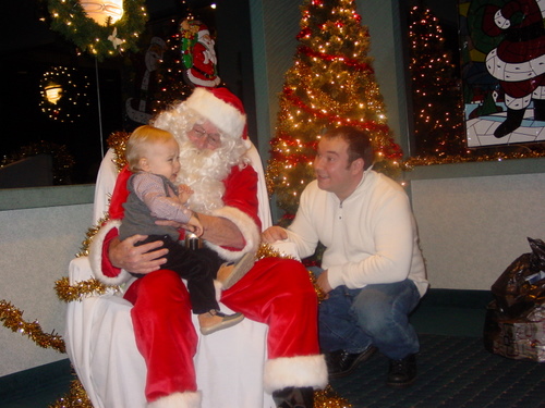 ./Gallery/XmasChildren12-12-10/DSC05966.JPG