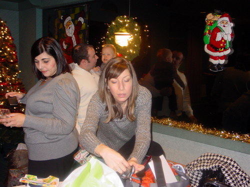 ./Gallery/XmasChildren12-12-10/DSC05971.JPG