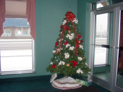 ./Gallery/XmasChildren12-12-10/DSC05974.JPG