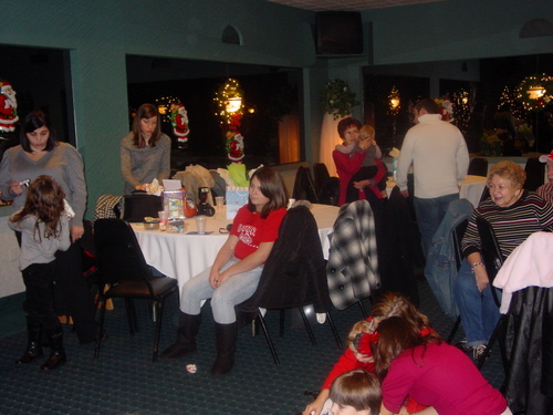 ./Gallery/XmasChildren12-12-10/DSC05977.JPG