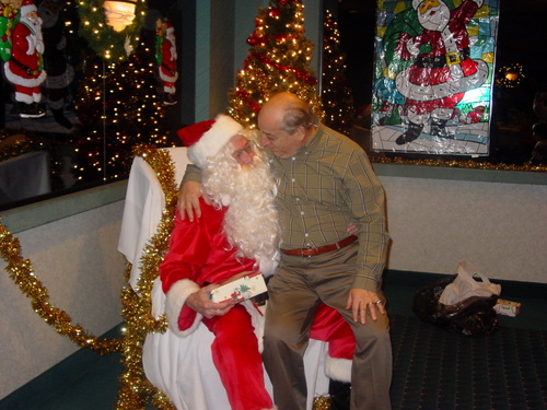 ./Gallery/XmasChildren12-12-10/DSC05980.JPG