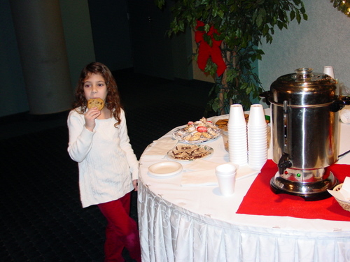 ./Gallery/XmasChildren12-13-09/DSC04894.JPG