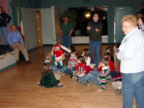 ./Gallery/XmasChildren12-13-09/DSC04911.JPG