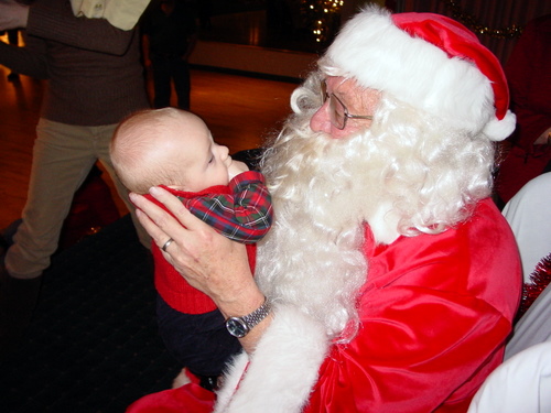 ./Gallery/XmasChildren12-13-09/DSC04927.JPG