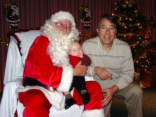 ./Gallery/XmasChildren12-13-09/DSC04937.JPG